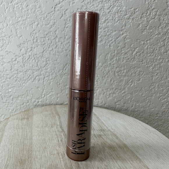 👍🏻 FREE L’Oréal Lash Paradise Mascara NEW - Picture 1 of 3
